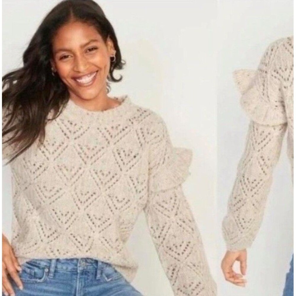 Old Navy Wool Ivory Cable Knit Ruffle Crew Neck Pullover Sweater Long Sleeve L